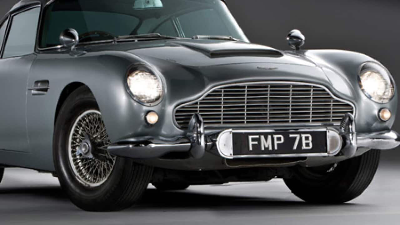 james_bond_car_101028_B_1595287891