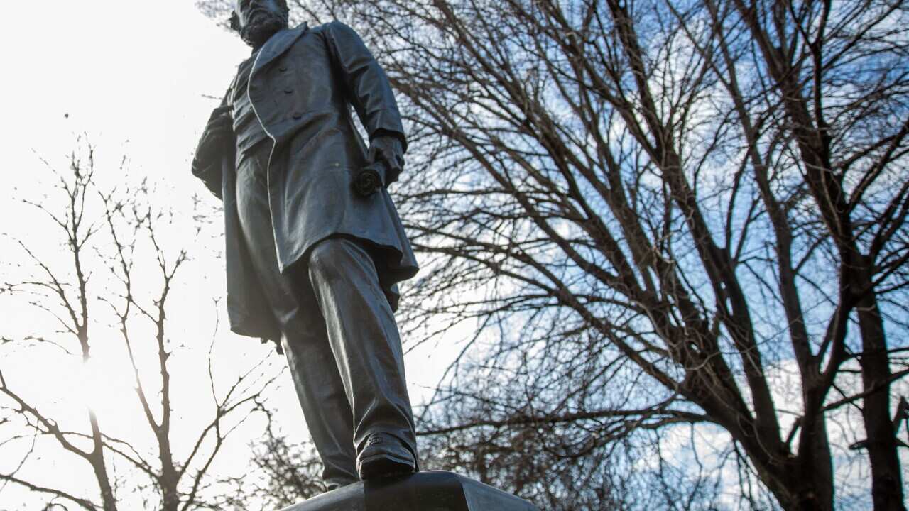 WILLIAM CROWTHER STATUE HOBART