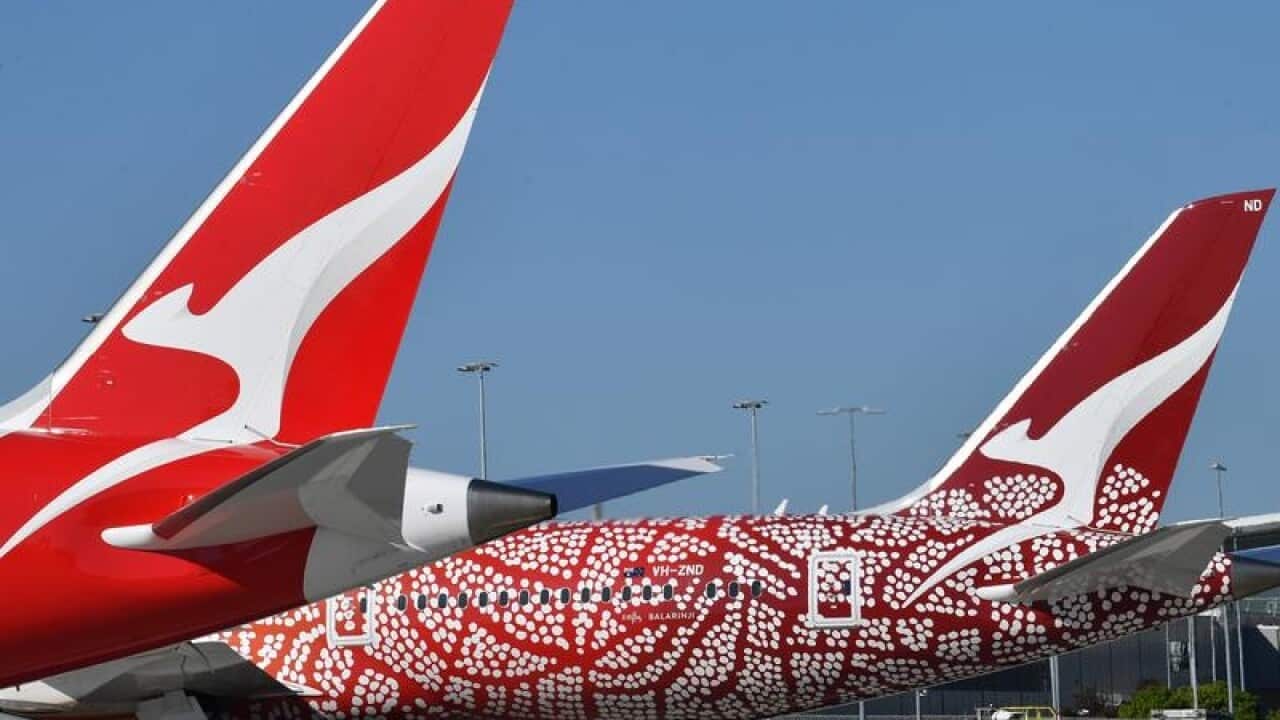 Qantas planes