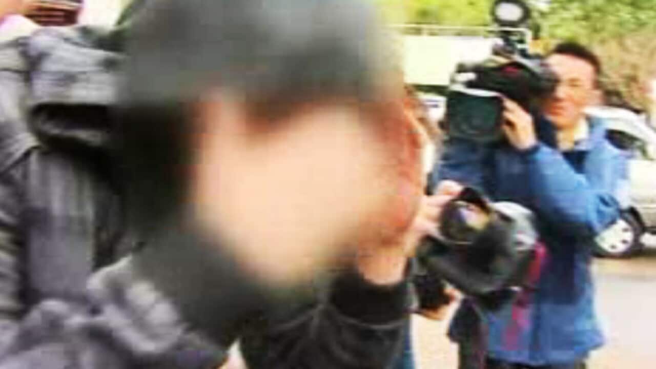 sharia_whipping_110719_b_sbs_1408385083