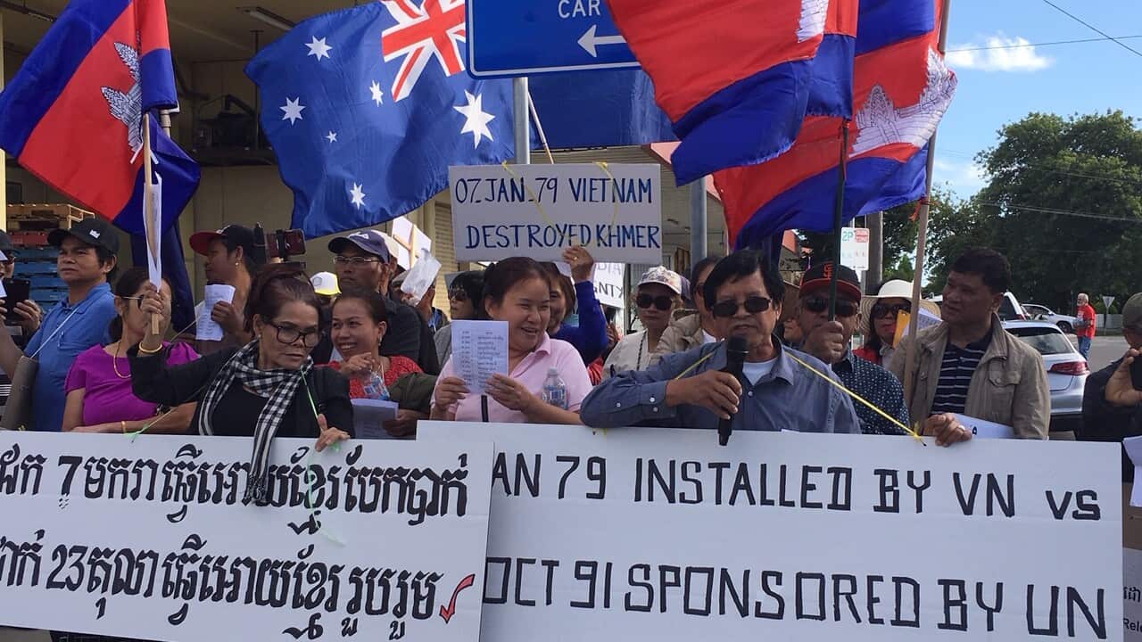 Demonstrators said January 7 was not a day of liberation and should be grateful to CPP leaders, but a day foreign invaders. The protesters also mocked the programmakers as being self-deceitful.