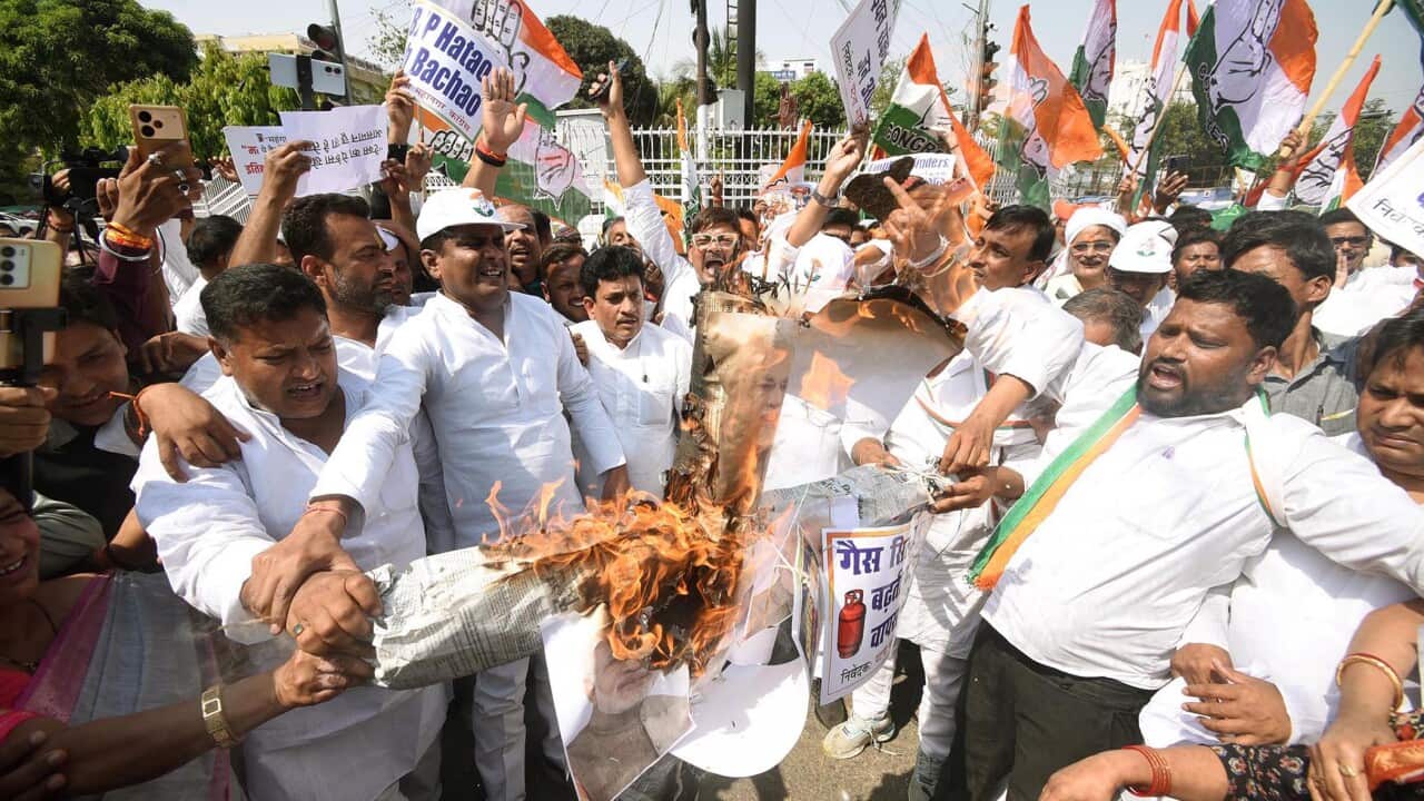 India: Congress Holds Citywide Protest Over Price Hike, LPG Shortage In Patna