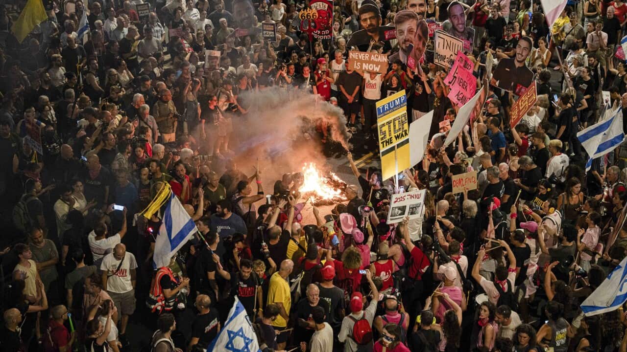 Le famiglie degli ostaggi israeliani chiedono il cessate il fuoco e il loro rilascio, Tel Aviv.