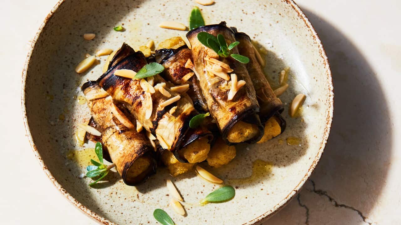 Eggplant canelones (canelons de albergines)