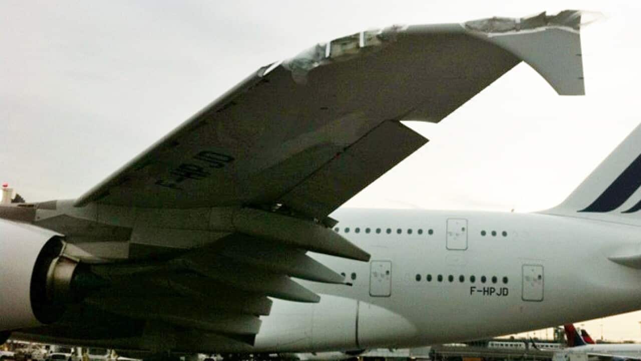 airfrance_airbus_newyork_scrape_B_ap_110413_1495423312