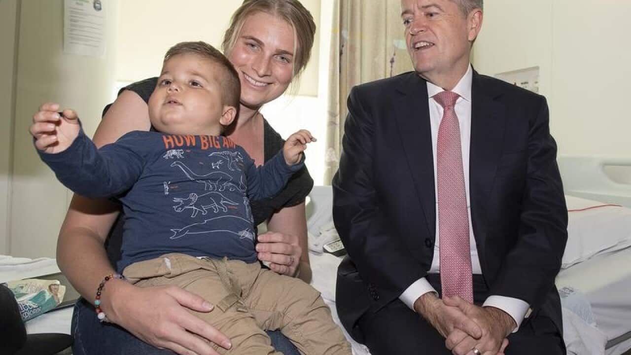 Opposition Leader Bill Shorten meets patients in Melbourne