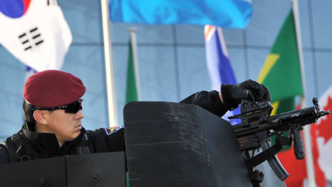 G20_korea_swat_b_101011_afp_401114075