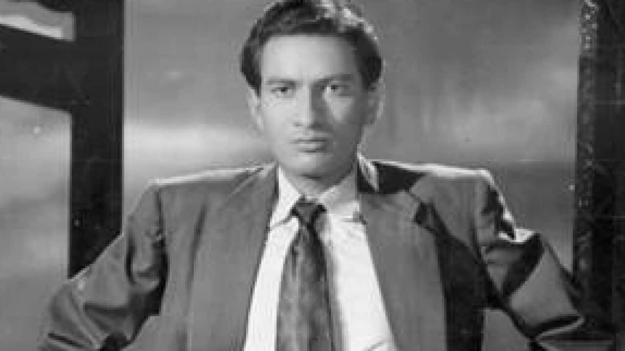 Vijay_Anand_in_the_film_Agra_Road.jpg
