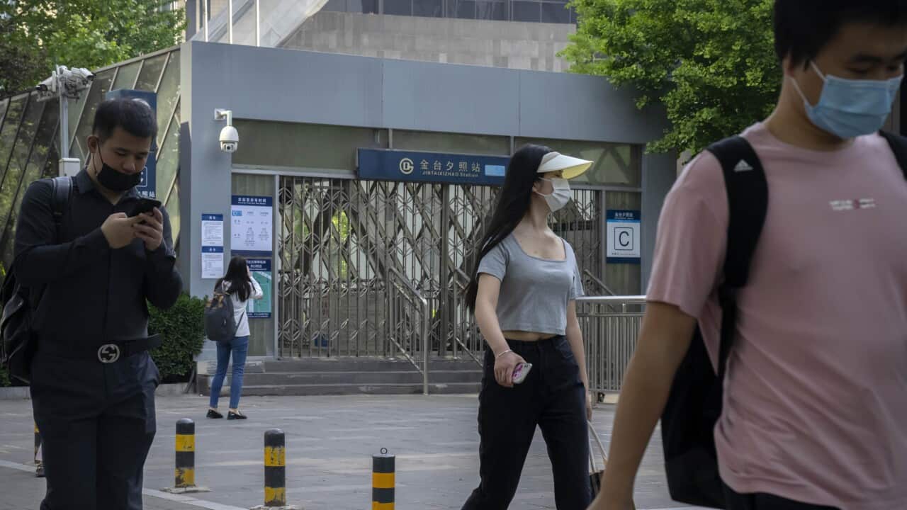 對於中國政府實施的清零政策,Donna說他們也沒有甚麼支持不支持,只是按著政府的指示來做