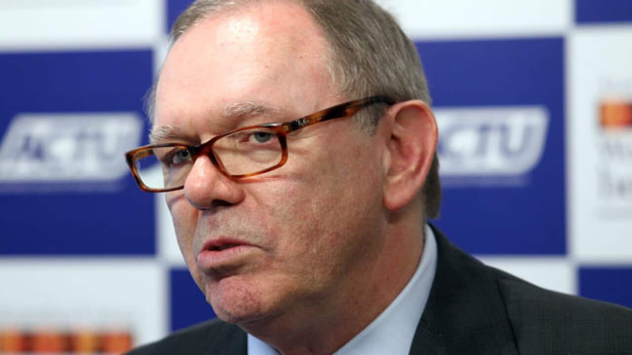 ACTU_jeff_lawrence_120307_B_aap_300425056