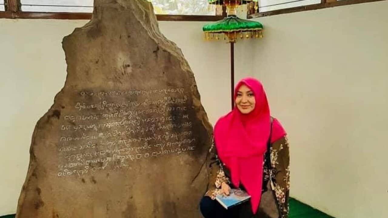 Annie McCann, penggemar buku dan penulis keturunan Indonesia lahir di Australia dan saat ini bertempat tinggal di Sydney,