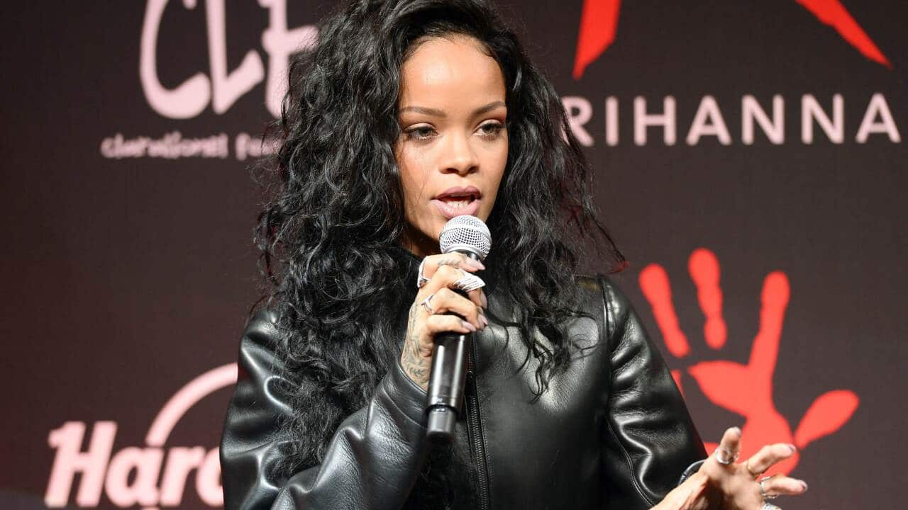 Pop star Rihanna tweeted in support of Palestine using the #FreePalestine tag before deleting it several minutes later. (AAP)