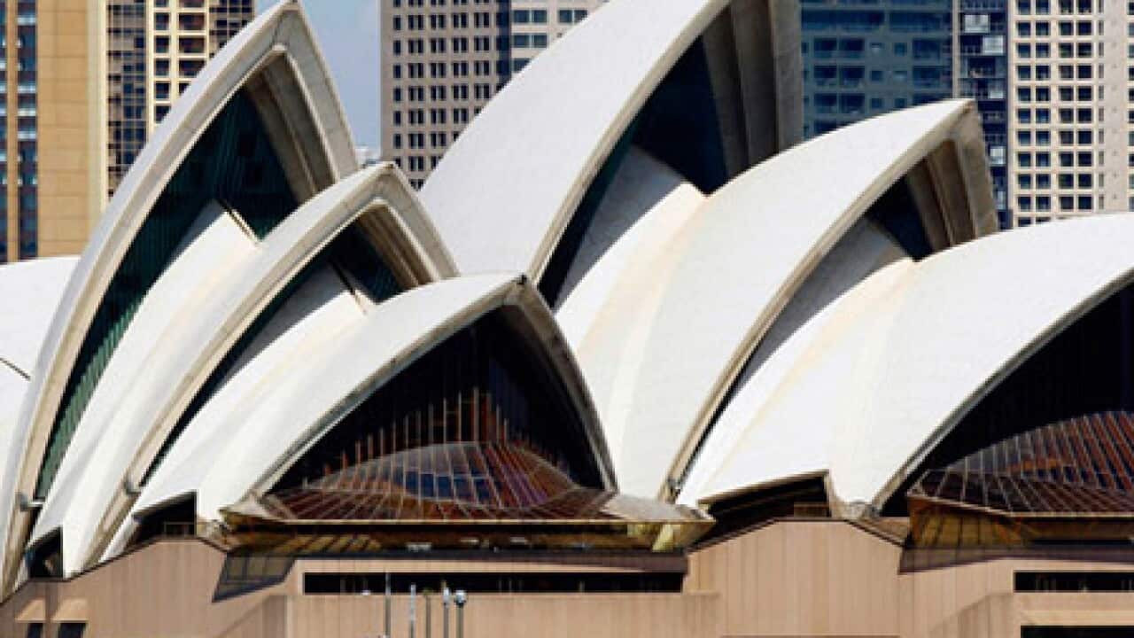 opera_house_2010_B_aap_1225286257