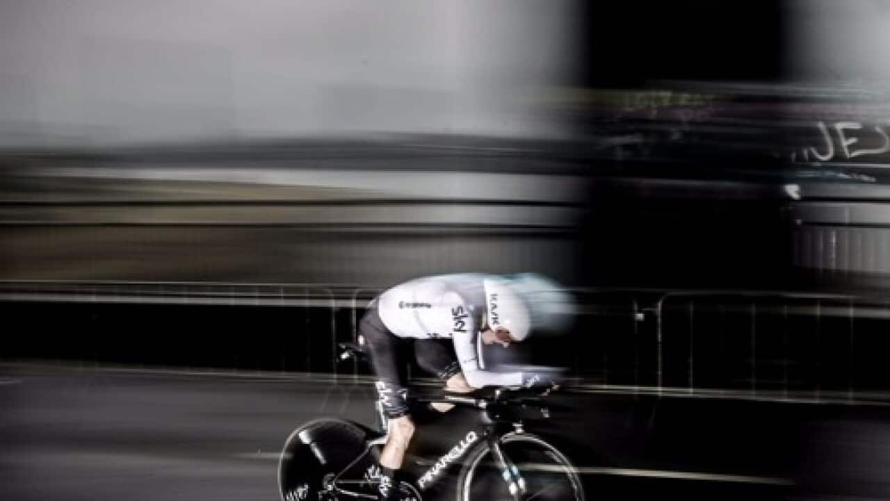 Zwift Tour de France Podcast - Ep 2 - A wet start, and a chat at the back of a van with Hayman