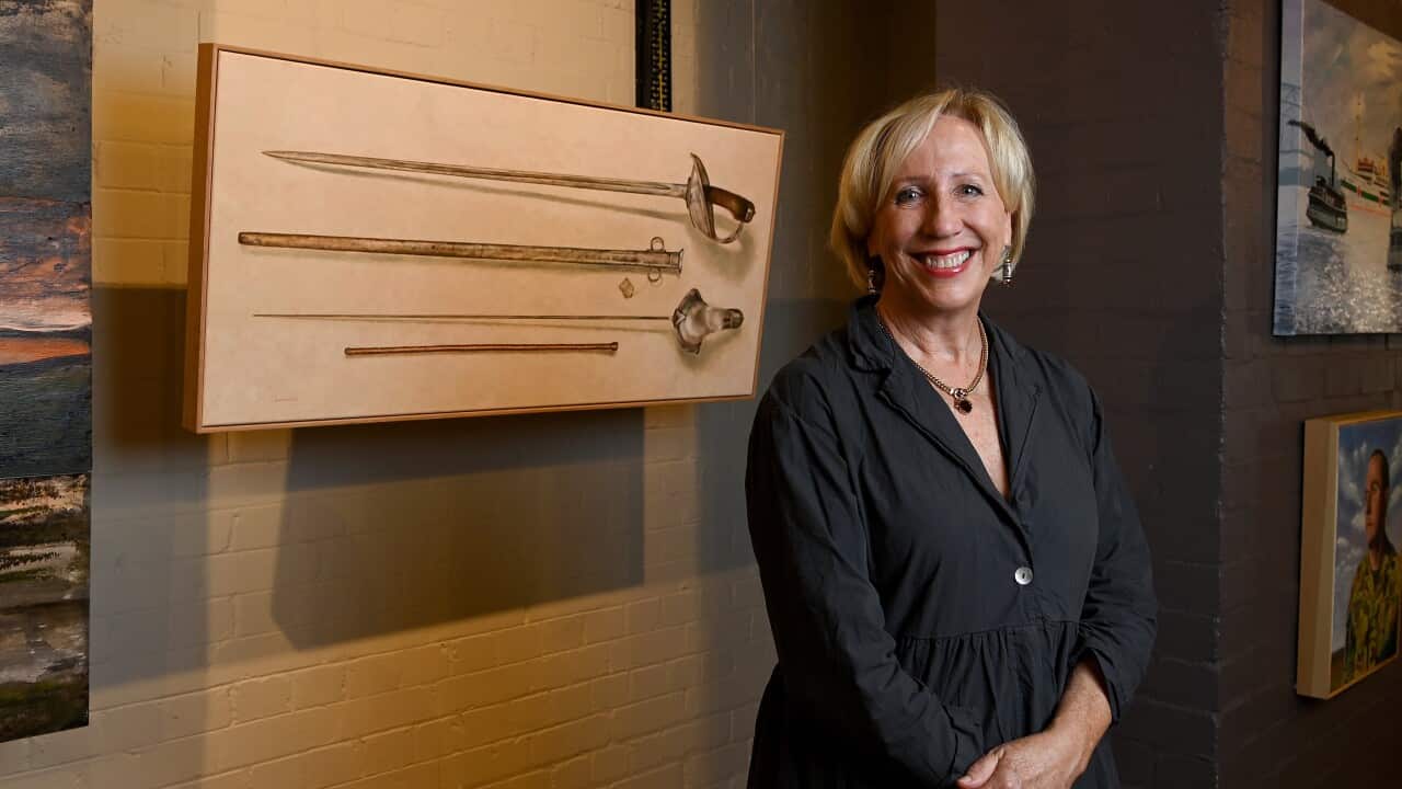 The winner of the 2022 Gallipoli Art Prize Deirdre Bean with her winning art work ‘Along the ride to Damascus’