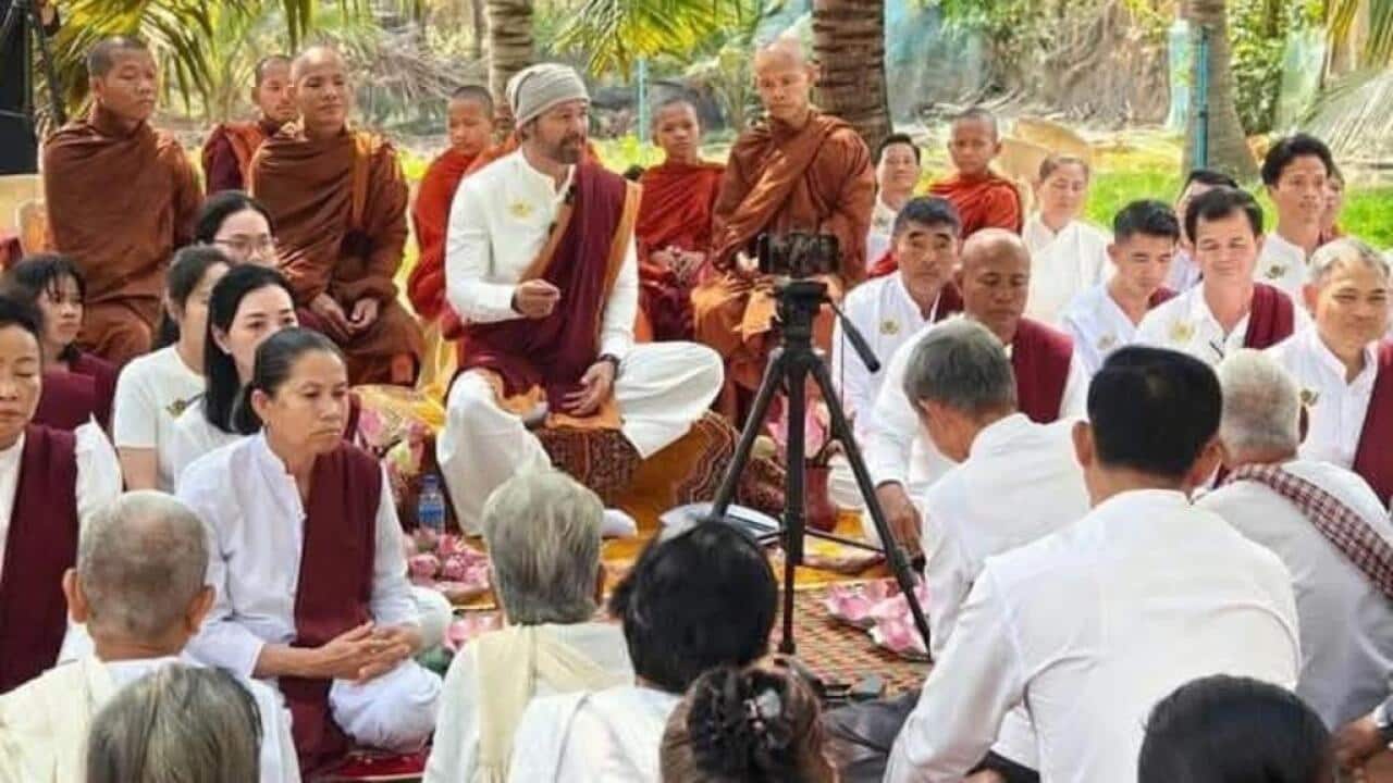 ការផ្សព្វផ្សាយរបស់មេដឹកនាំសមាគមទេវ សក្ខី ភគវន្ត.jpg