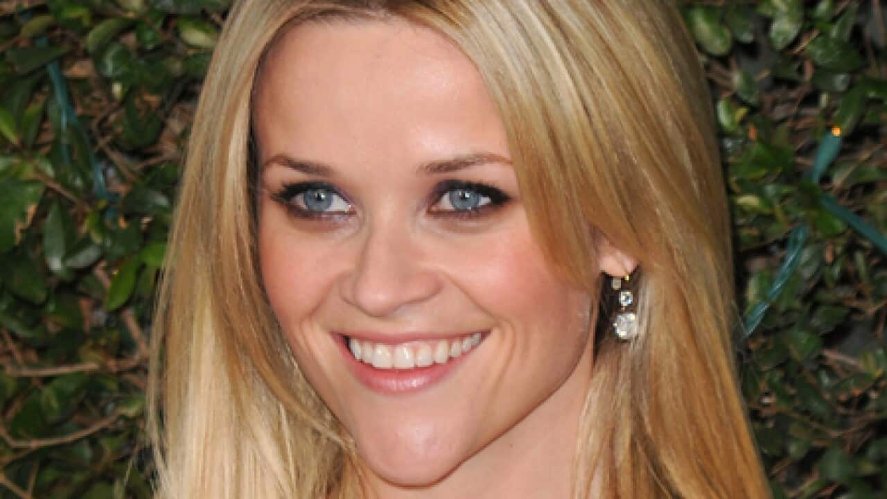reese_witherspoon_101229_B_getty_422699245
