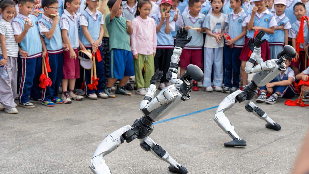 Smart Robots Bring Technology to Rural Students in Guangxi