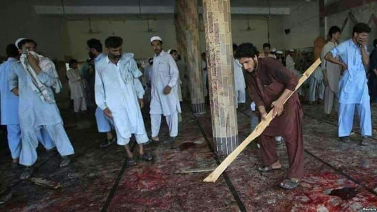Explosion in an Afghan mosque