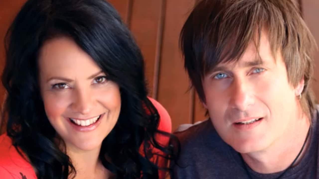Merelyn and David Carter are multi-awarded musicians.