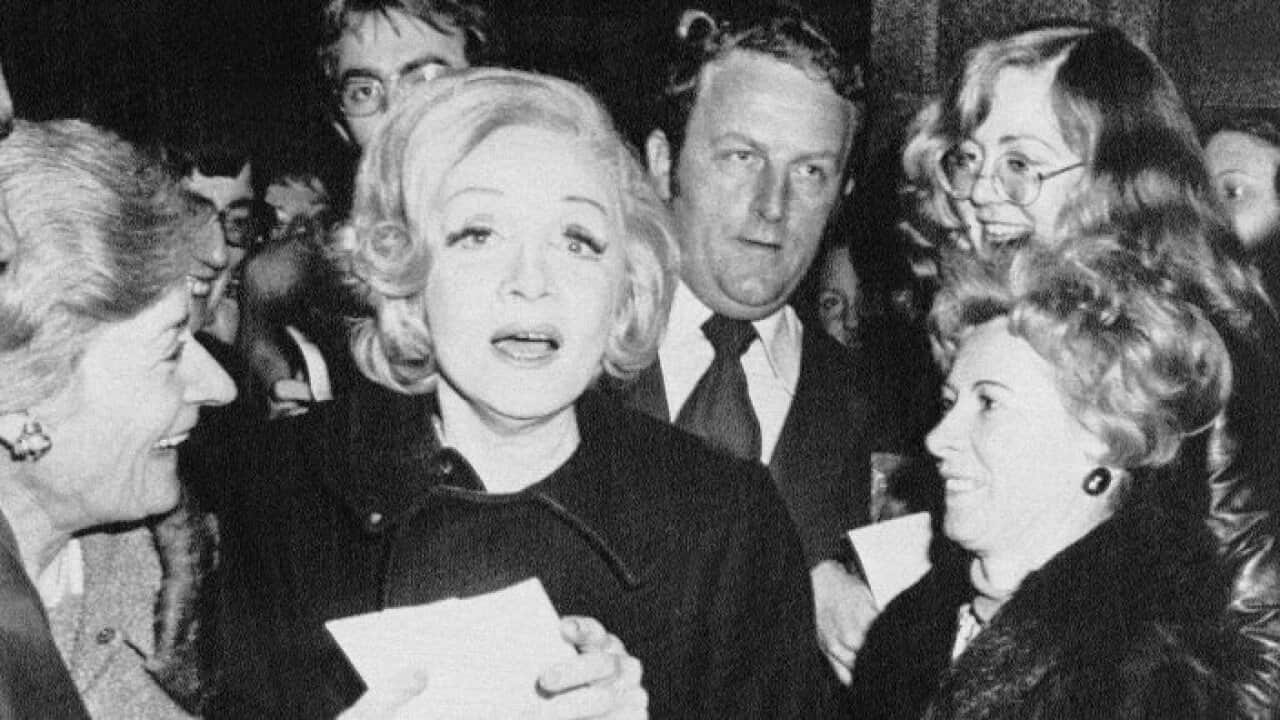 Marlene Dietrich presser