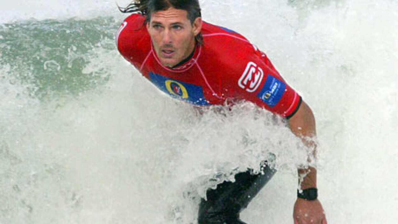 andy_irons_L_101104_aap_1693501511