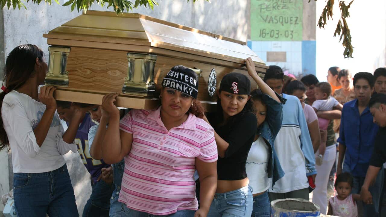 Presunto fin de pacto con pandillas causó asesinatos en El Salvador, alega una investigación periodística