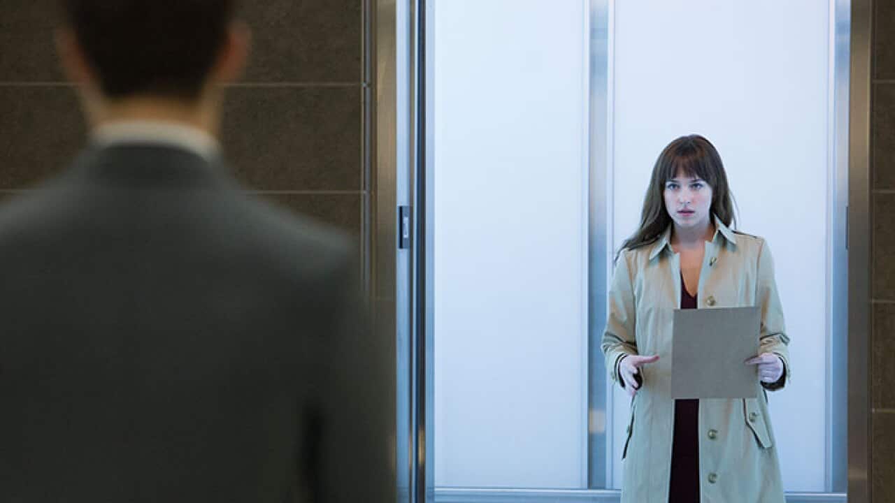 fifty-shades-of-grey_704_sub.jpg