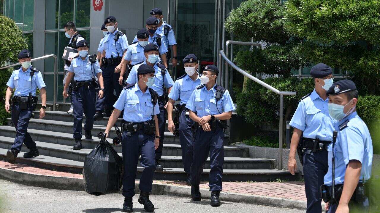 Hong Kong police arrested the chief editor and four executives of pro-democracy newspaper Apple Daily on Thursday.