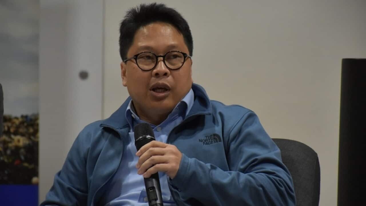 Dr Robertus Robet explains his ideas at Melbourne University recently, 2019.