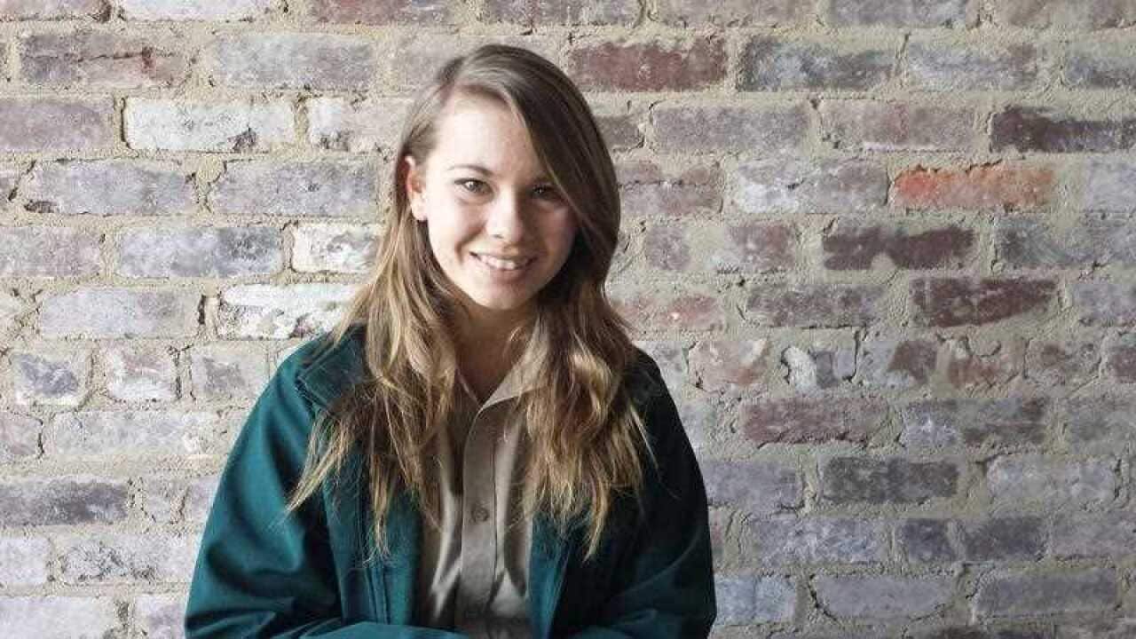 Australian Geographic have awarded Bindi Irwin a Young Conservationist of the Year accolade, Wednesday, October 29, 2014. (AAP Image/Gemma Najem) NO ARCHIVING