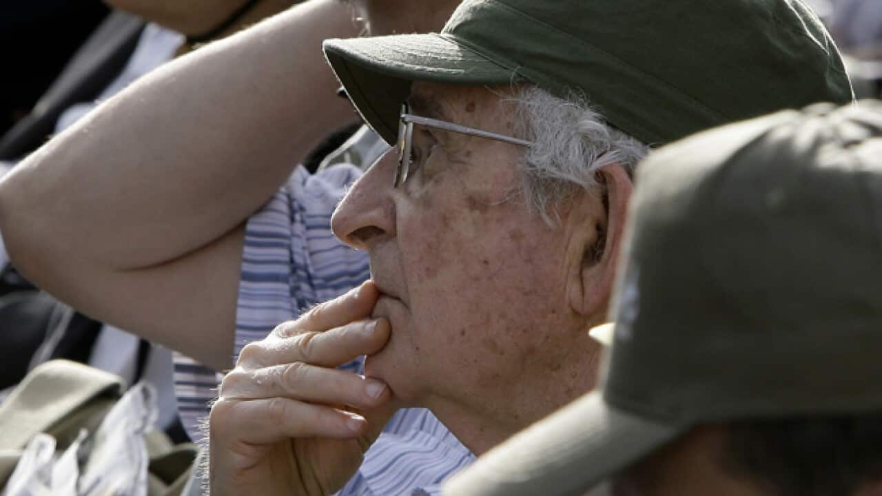 chomsky_hezbollah_b_110602_afp_637048535