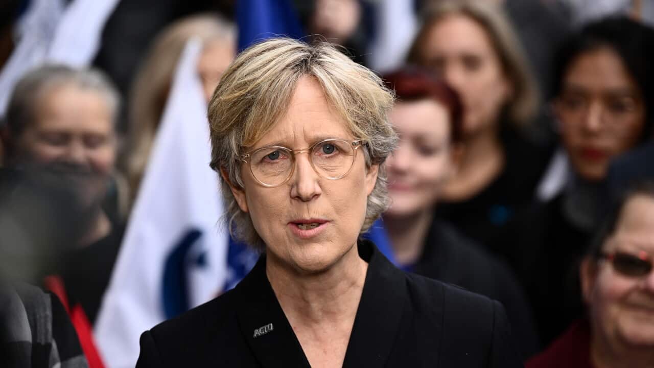 ACTU SALLY MCMANUS PRESSER