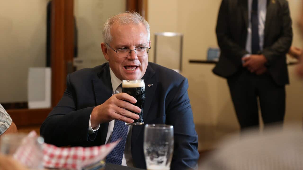 Prime Minister Scott Morrison is seen during a visit to Greenwood Hotel in Perth, Thursday, March 17, 2022. (AAP Image/Pool, Daniel Wilkins) NO ARCHIVING