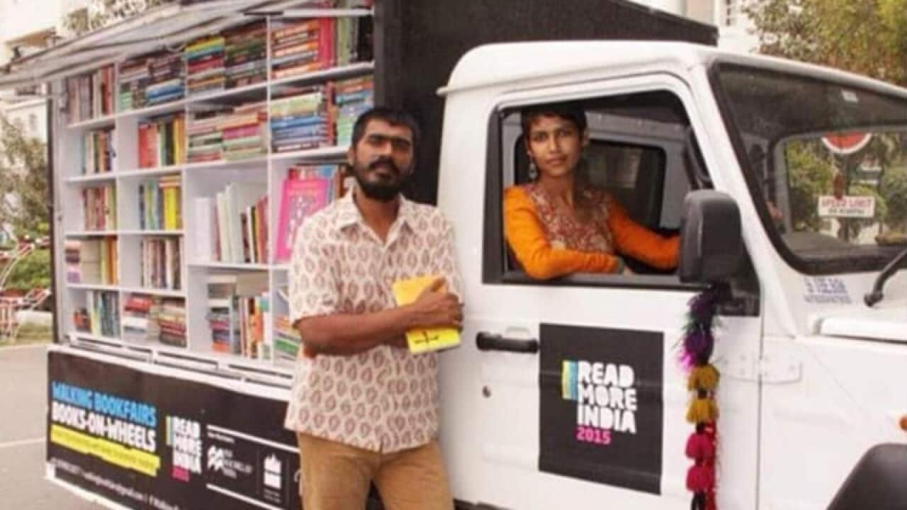 Shatabadi book store