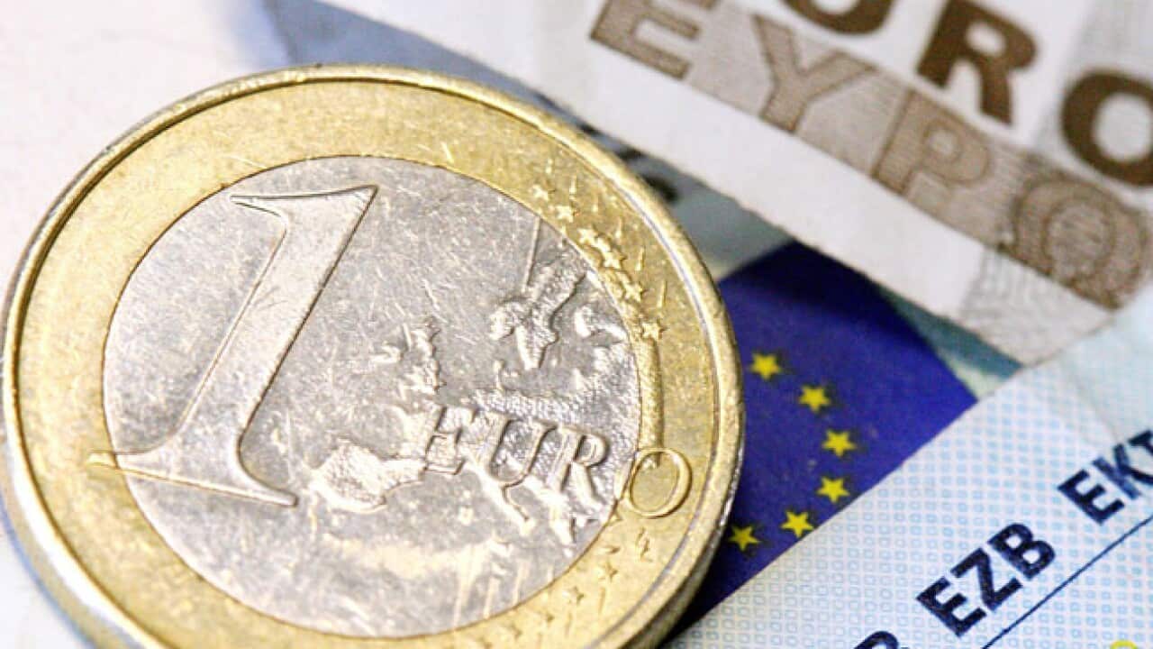 euro_coin_20110507_b_aap_123161733