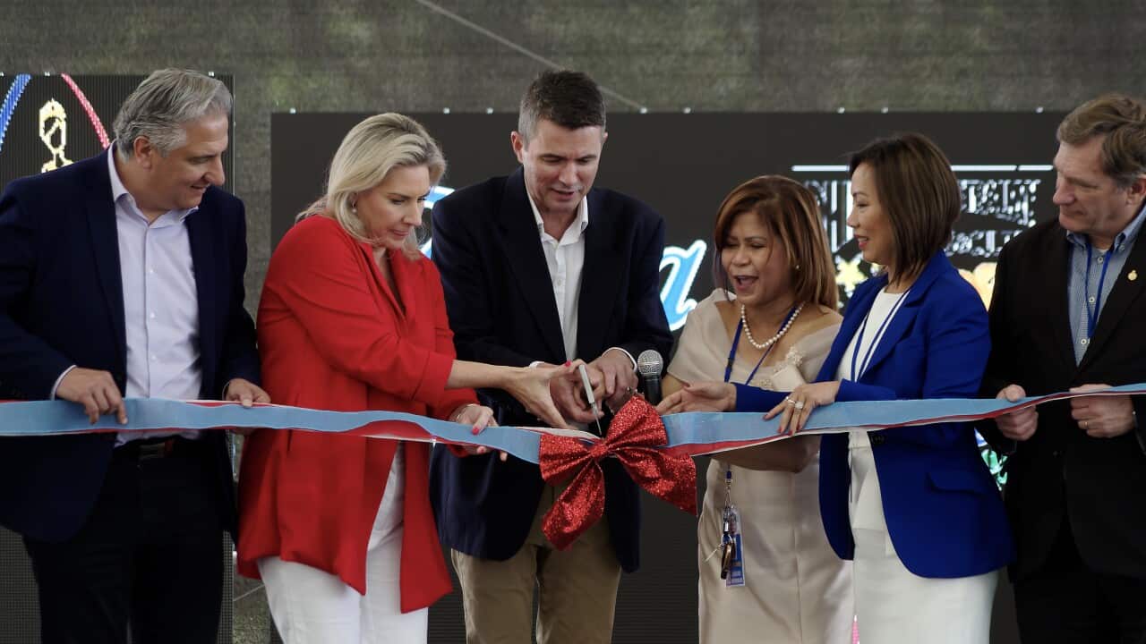 (L-R) Carbone, Hughes, Mallard, Flores, VM Dai Le.jpg