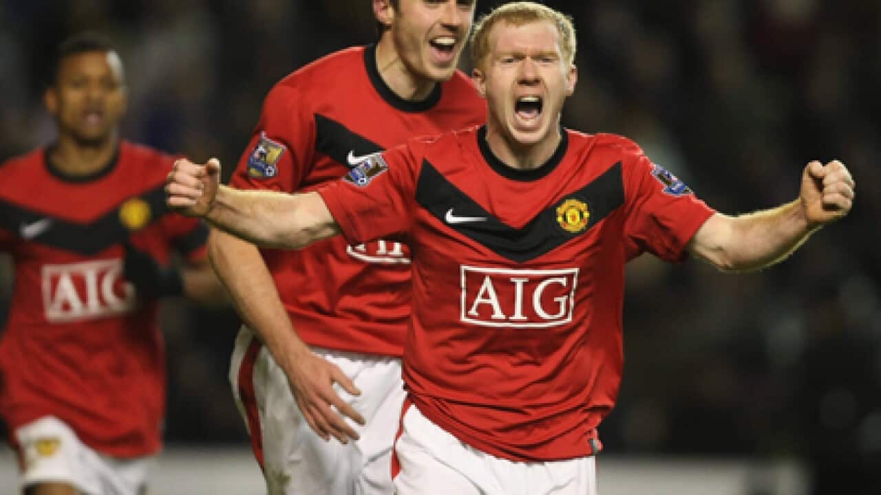 scholes_100_manutd_b_100307_372768824