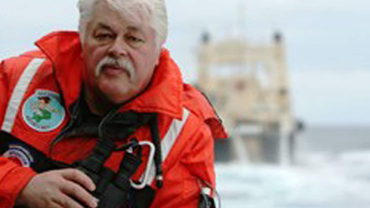 sea_sheperd_paul_watson_L_111229_aap_35641273