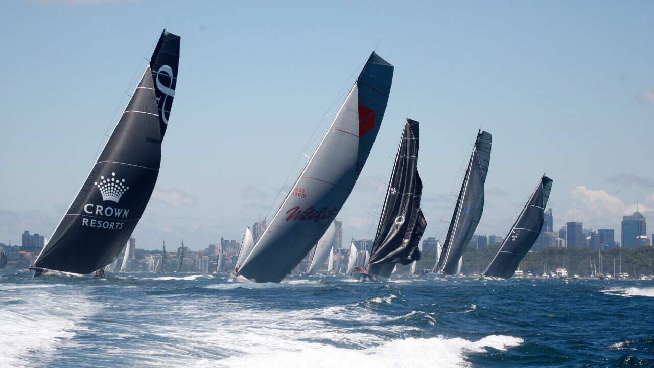 (L to R) Perpetual Loyal, Wild Oats XI, Beau Geste, Ragamuffin, and Wild Thing at the start of the Sydney to Hobart yacht race - AAP-2.jpg