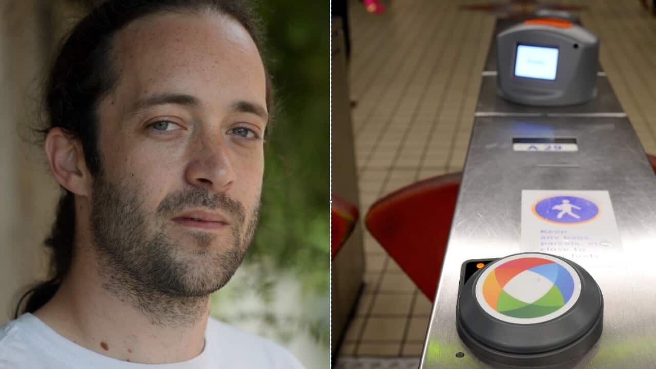 Composite image of Mr Meow-Meow and an Opal card terminal 