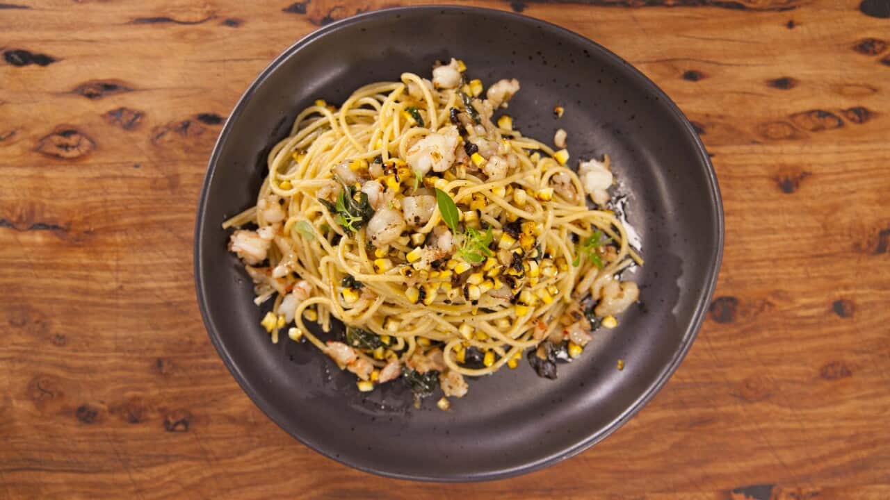 Everyday_Gourmet_S5_Ep18_Spaghettini with Prawns, Charred Corn, Green Chilli and Black Garlic.jpg