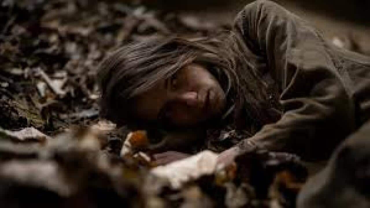 A scene from the movie "You won't be alone"