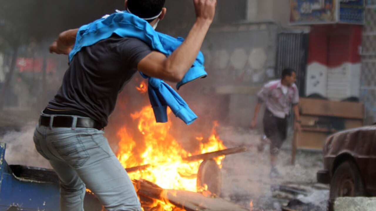 cairo_egypt_unrest_bL111122_getty_1060360421