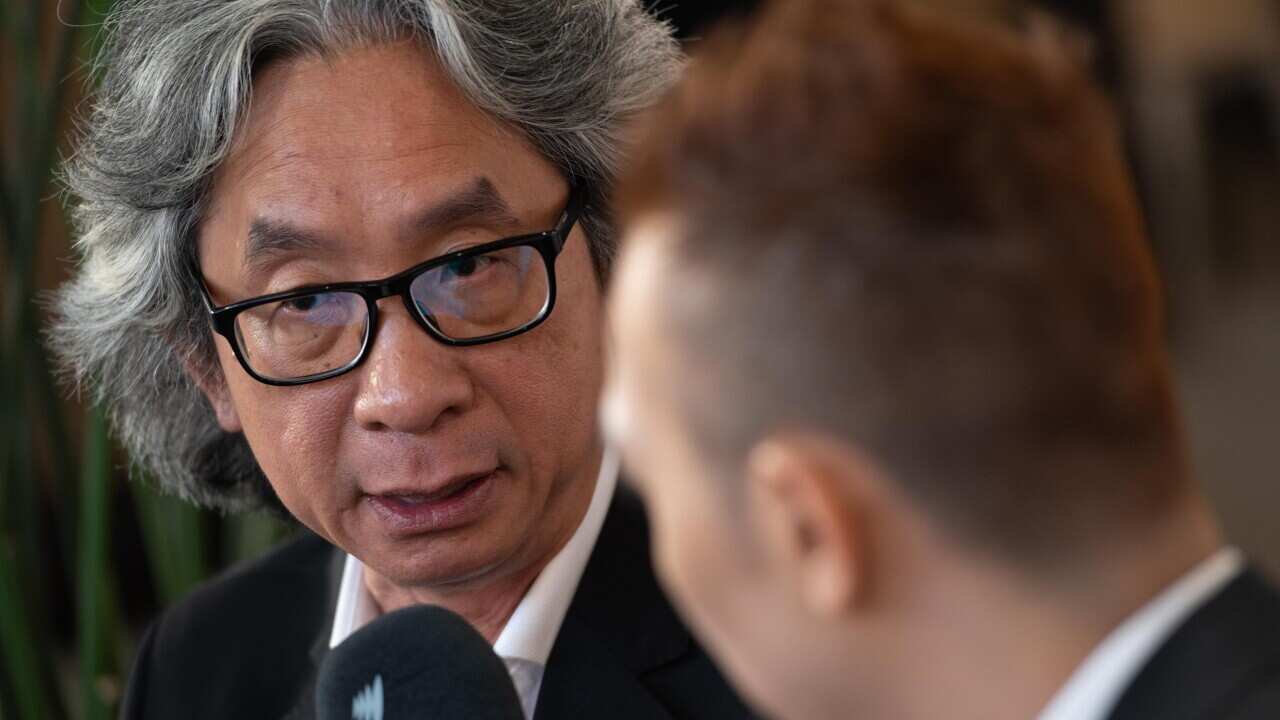 xuan ngoc interviews kieu tien dung 2.jpg