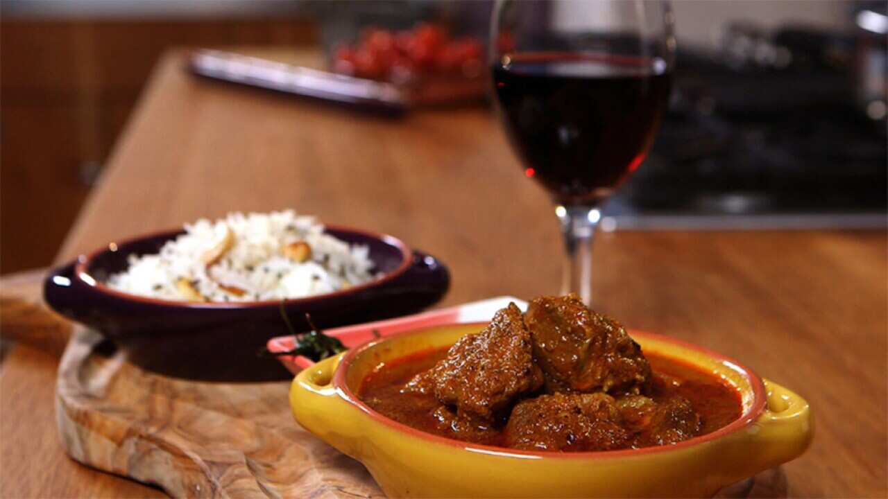 Goan pork vindaloo with potatoes