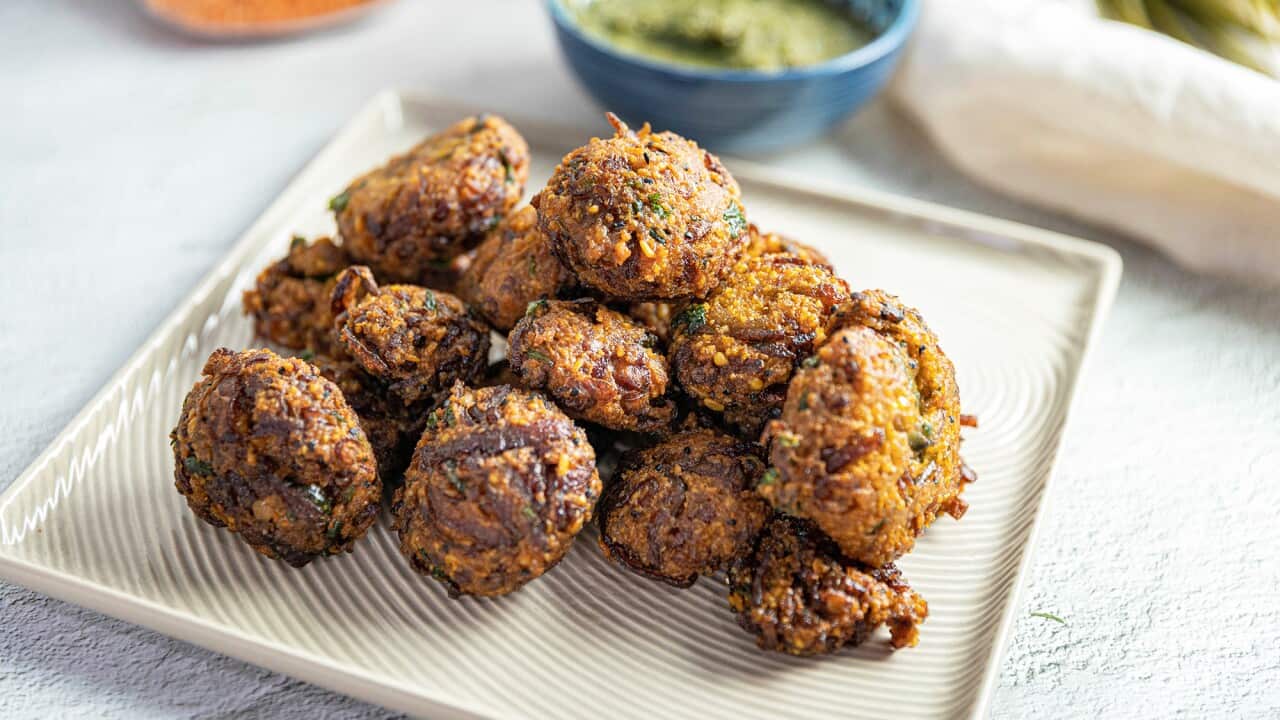 Kishwar Chowdhury Lentil and Onion Fritters.jpg