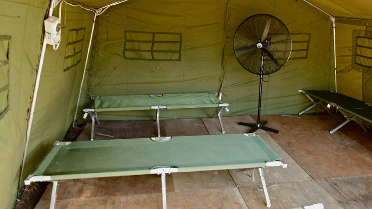 Manus refugee facility faces power threat