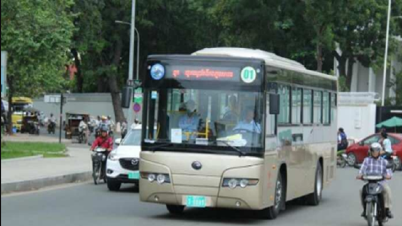 Bus in Phnom Penh.png