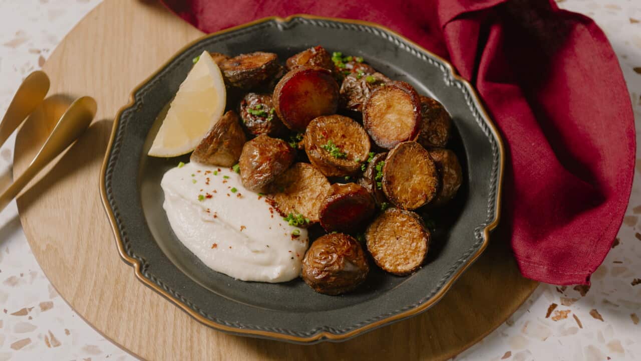 Toum and potatoes